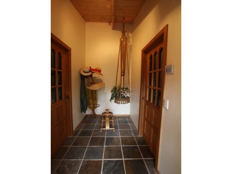 1 CHRISTENSEN ST, Sawmill Settlement VIC 3723