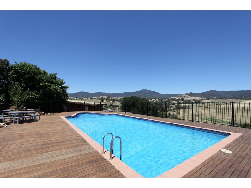 1/4 Omega St, Merrijig VIC 3723