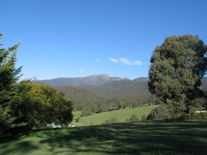 48 Alpine Ridge Drv, Merrijig VIC 3723