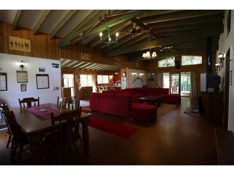 2657 Mt Buller Rd, Merrijig VIC 3723