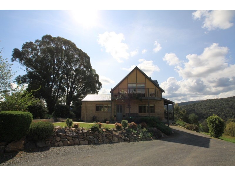 32 Alpine Ridge Drive, Merrijig VIC 3723