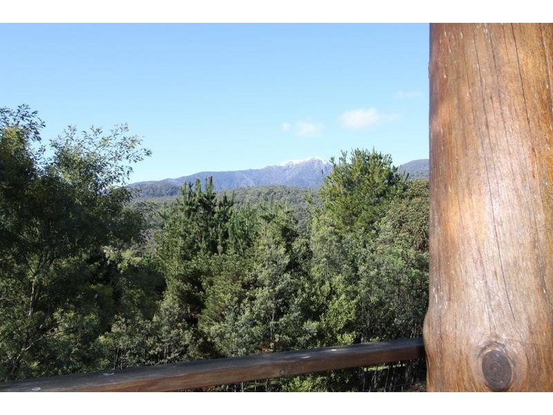 7 Summit View Crt, Merrijig VIC 3723
