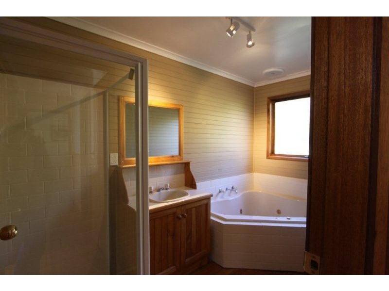 4 Telemark Crt, Alpine Ridge,, Merrijig VIC 3723