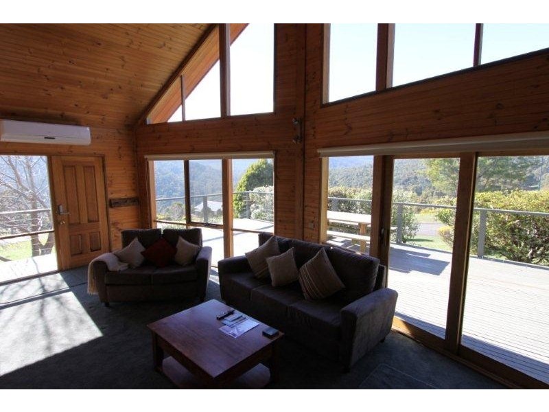 4 Telemark Crt, Alpine Ridge,, Merrijig VIC 3723