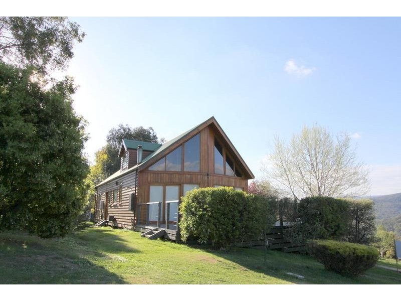 4 Telemark Crt, Alpine Ridge,, Merrijig VIC 3723