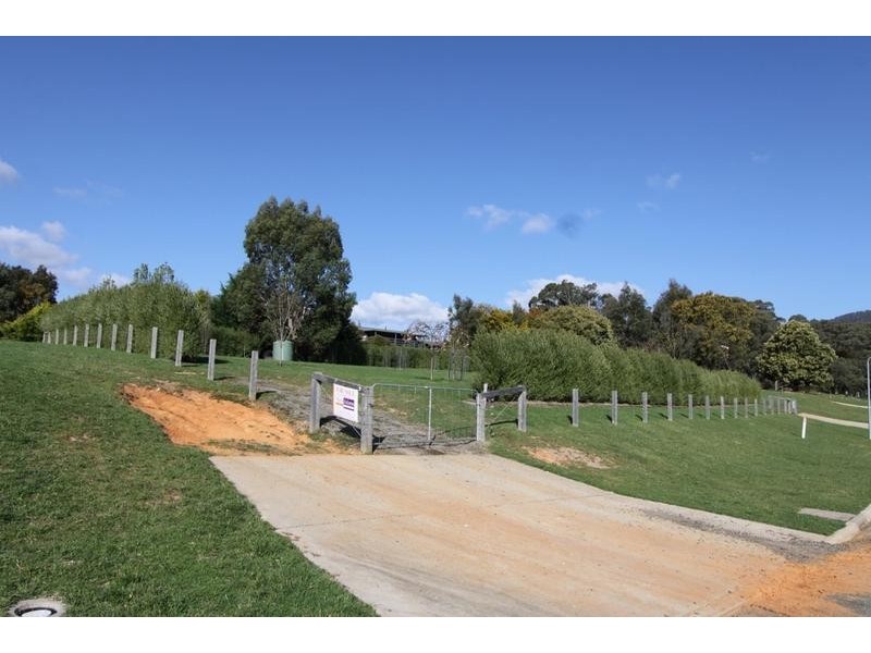 3 Lightwood Crt, Merrijig VIC 3723