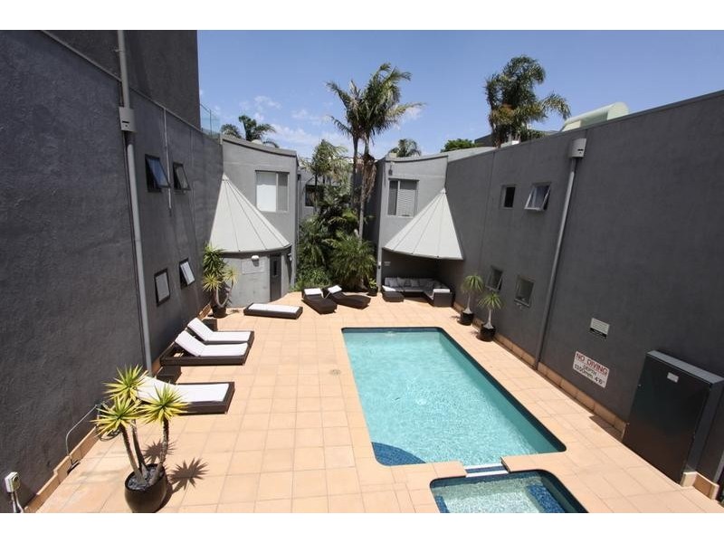 39/15 Beach st, Port Melbourne VIC 3207