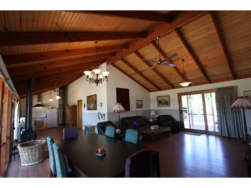 53 Alpine Ridge Drive, Merrijig VIC 3723