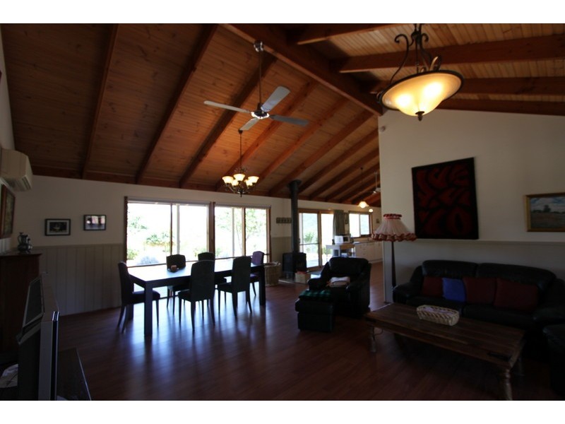 53 Alpine Ridge Drive, Merrijig VIC 3723