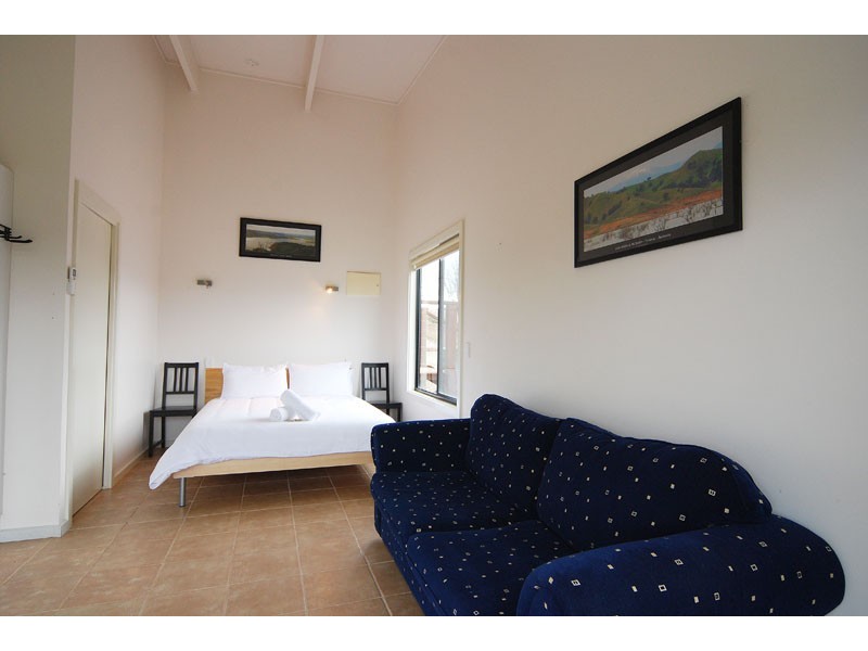 1/4 Omega St, Merrijig VIC 3723