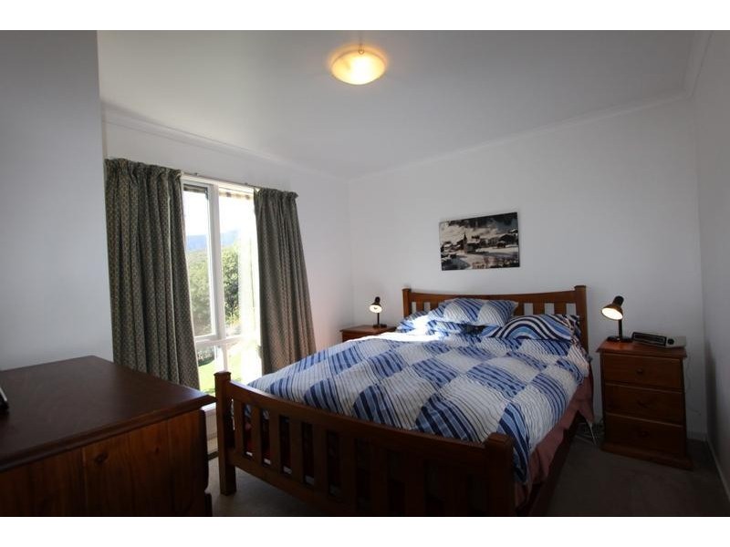 2/1 Summit View Crt, Merrijig VIC 3723