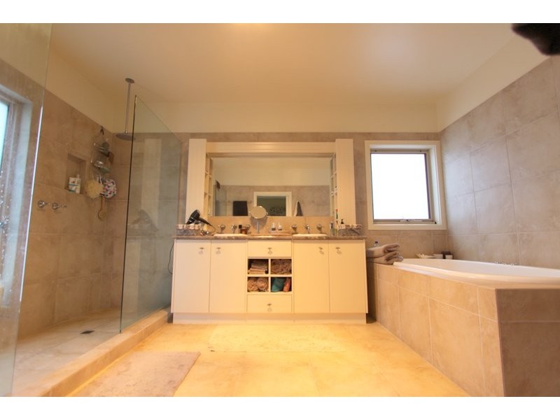 221 Wairere Rd, Boorolite, Mansfield VIC 3722