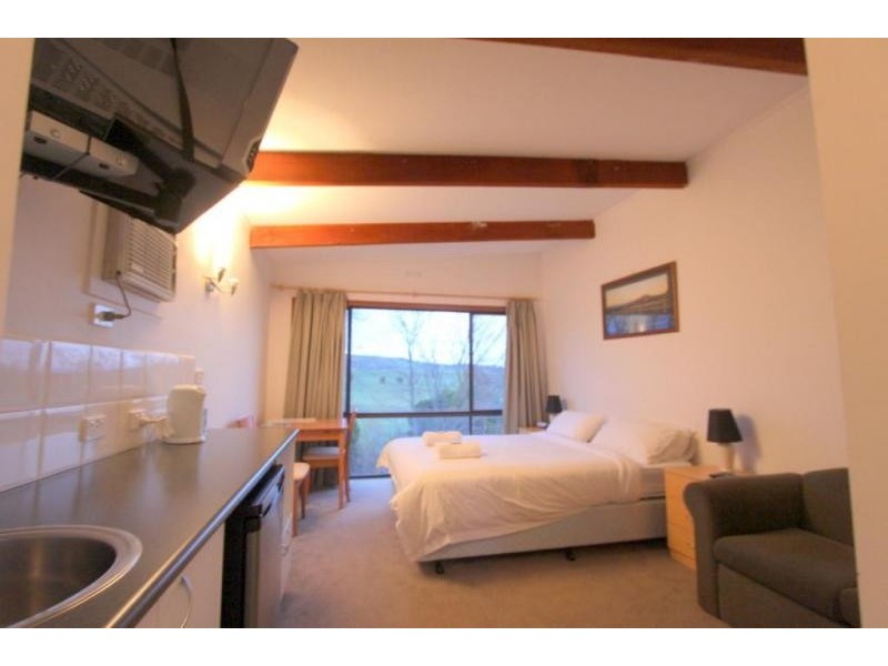 7/4 Omega St, Merrijig VIC 3723