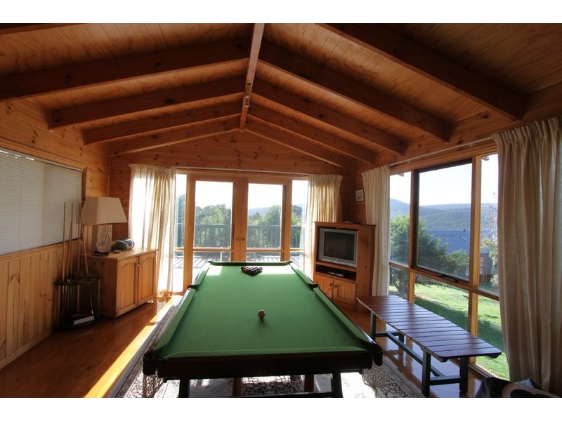 6 Telemark Court, Merrijig VIC 3723