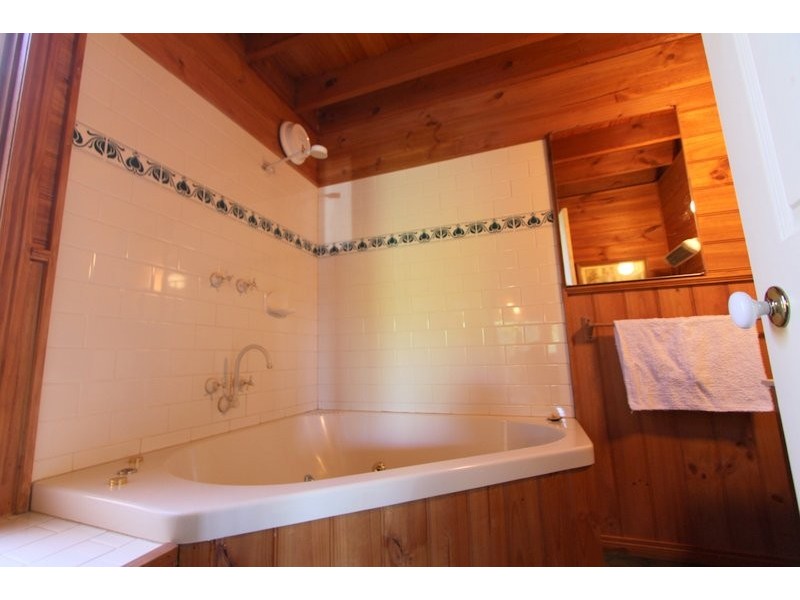 6 Telemark Court, Merrijig VIC 3723