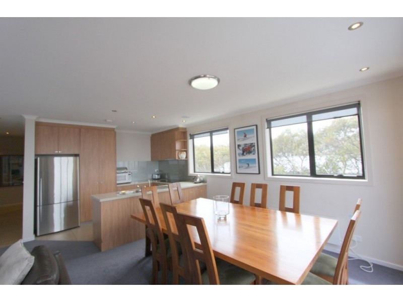 302/83 Stirling Rd, Mount Buller VIC 3723