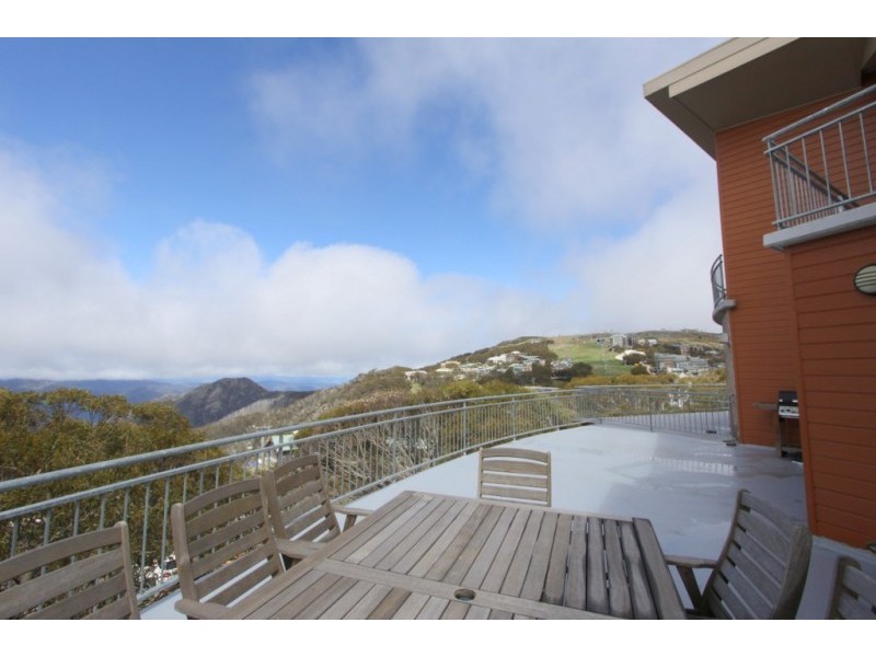 302/83 Stirling Rd, Mount Buller VIC 3723