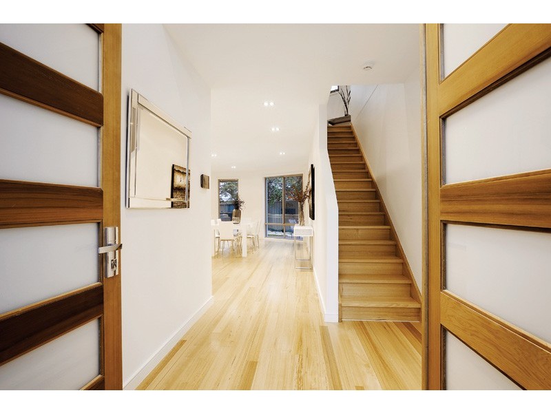 29 Leura st, Murrumbeena VIC 3163