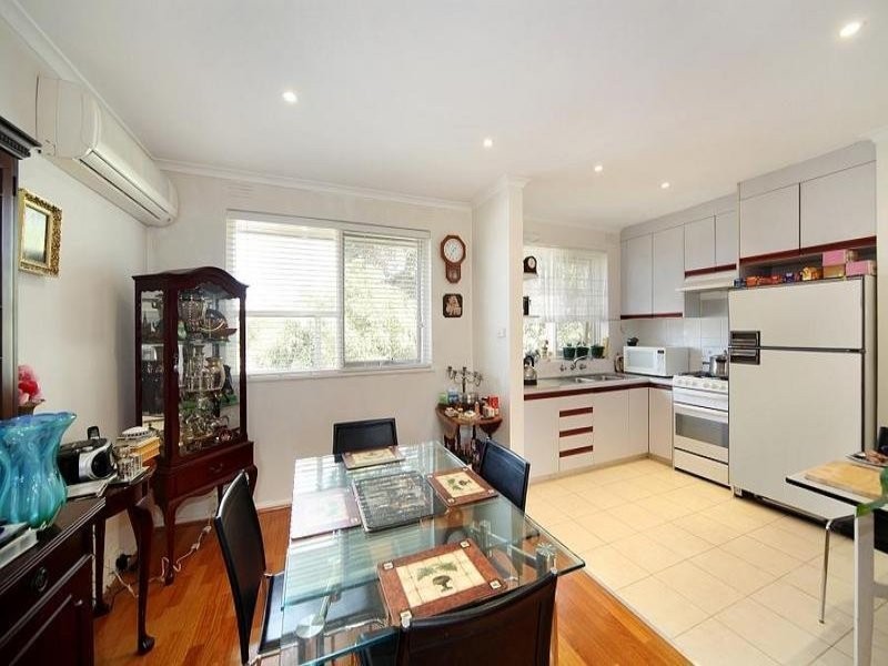 4/8 Brentwood St, Bentleigh VIC 3204