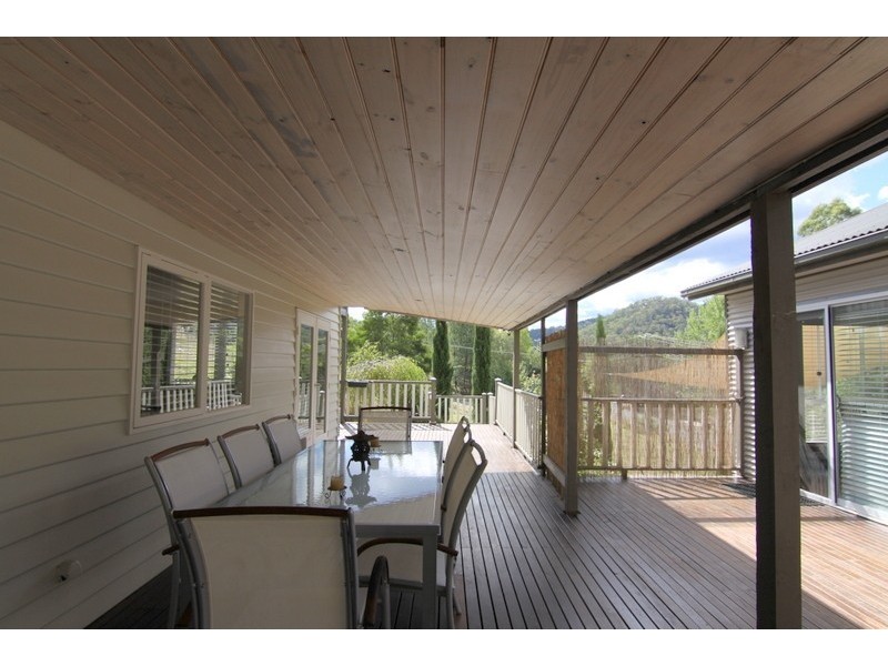 34 Purcell Drive, Merrijig VIC 3723