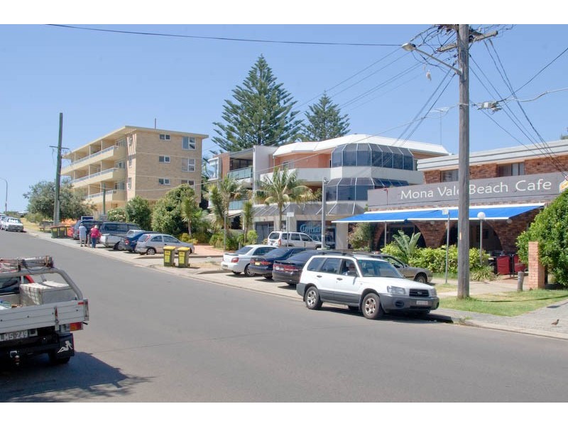 1/18 Surfview Rd, Mona Vale NSW 2103