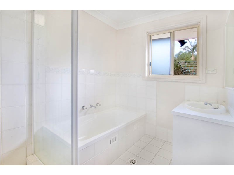 2H/3 Vineyard Street, Mona Vale NSW 2103