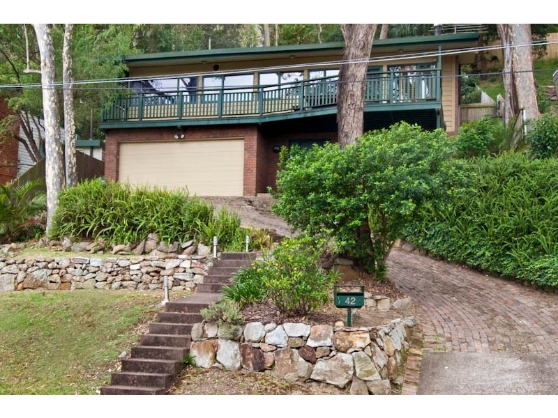 42 Wallumatta Rd, Newport NSW 2106