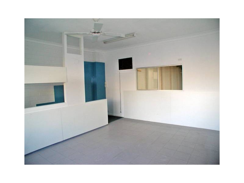 2/8 Wilmette Place, Mona Vale NSW 2103