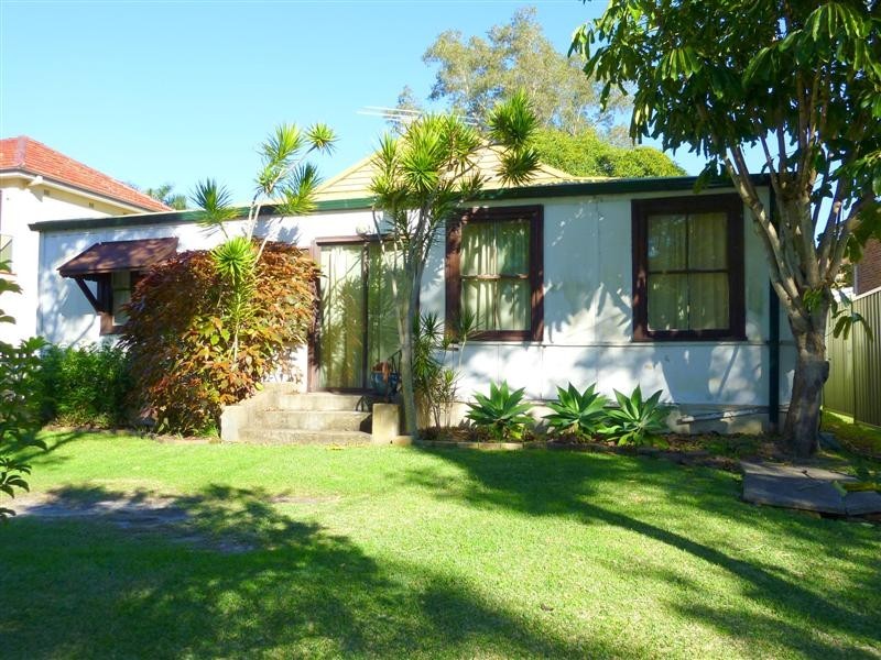 98 Garden St, Narrabeen NSW 2101