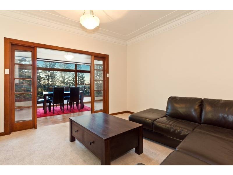 1 & 2/7 Birdwood Avenue, Collaroy NSW 2097