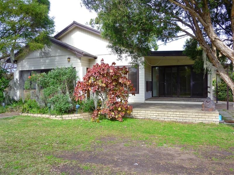 5 MacPherson Street, Warriewood NSW 2102