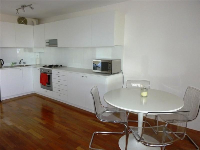 2/16 Darley St, Mona Vale NSW 2103