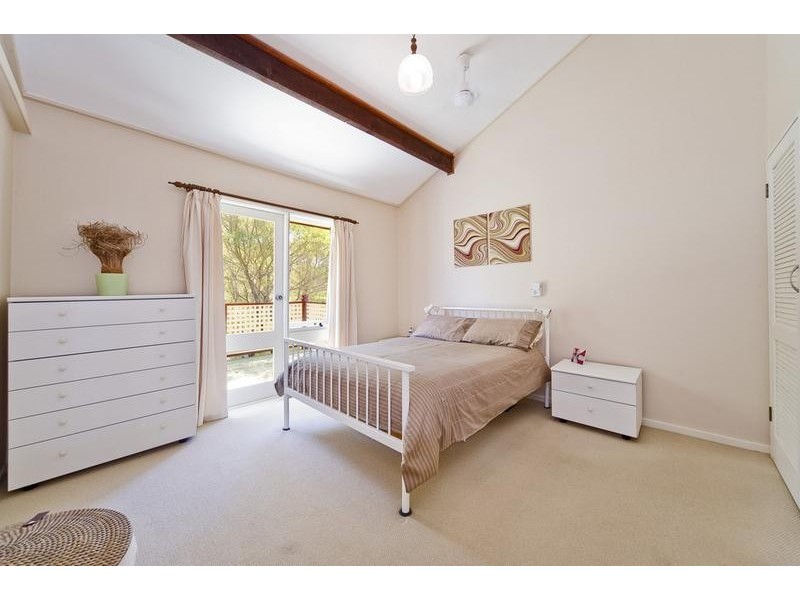 19 Vineyard St aka 1 Lexia Close, Mona Vale NSW 2103