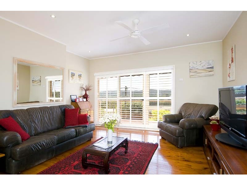 37 Sydney Rd, Warriewood NSW 2102