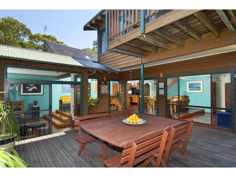 34 Taiyul Road, North Narrabeen NSW 2101