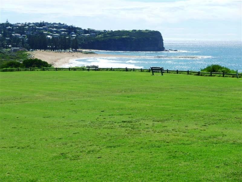 17 Cook Terrace, Mona Vale NSW 2103