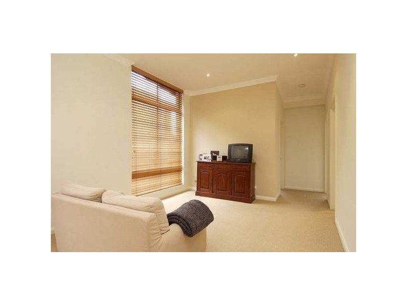 52 Carefree Road, North Narrabeen NSW 2101