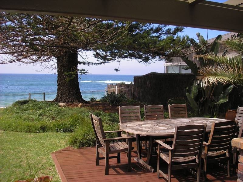 9 Surfview Road, Mona Vale NSW 2103