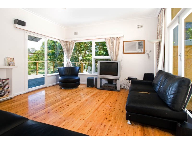 98 Crescent Road, Newport NSW 2106