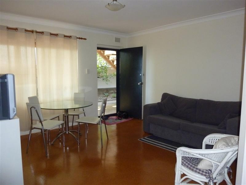 4/37 Surfview Road, Mona Vale NSW 2103