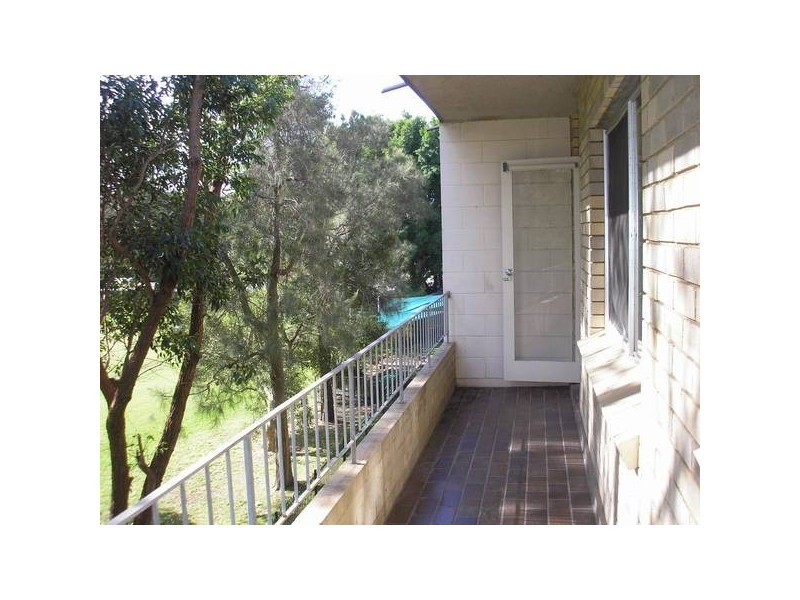 4/4 Gladstone Street, Newport NSW 2106