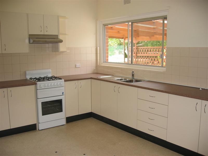 27 Vineyard Street, Mona Vale NSW 2103