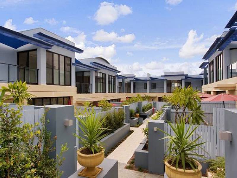 34-36 Golf Ave, Mona Vale NSW 2103