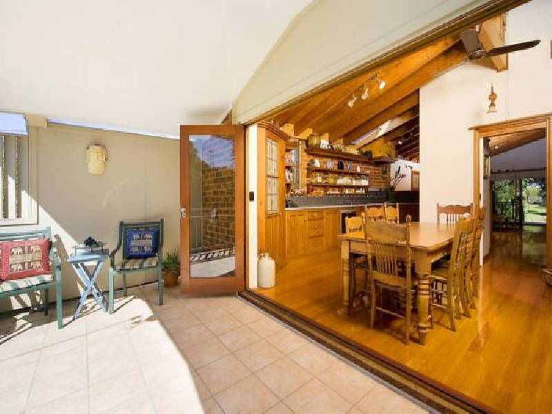 Queens Parade East, Newport NSW 2106