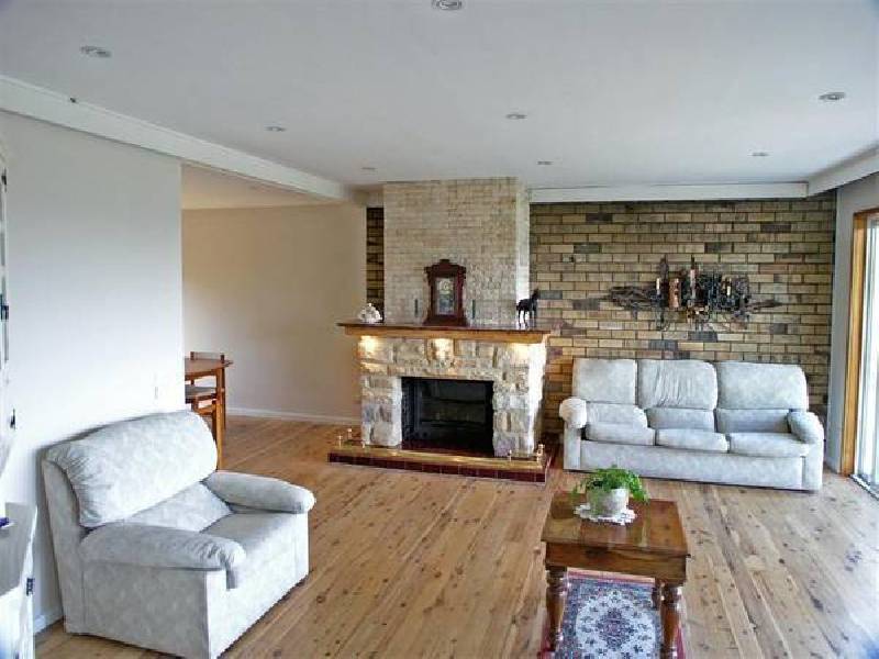 Amaroo Avenue, Elanora Heights NSW 2101