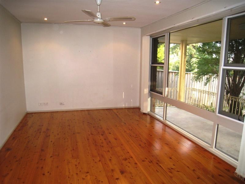 182 Warriewood Road, Warriewood NSW 2102