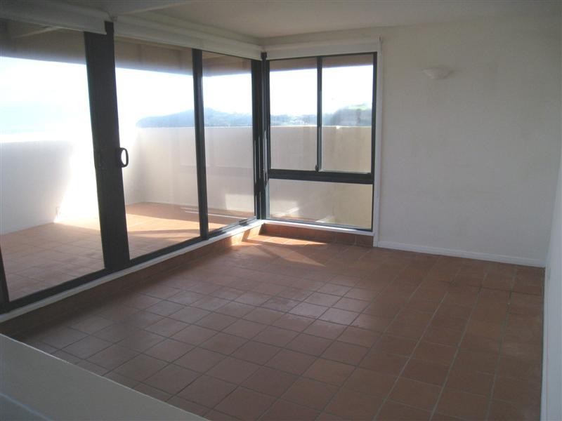 8/60 Golf Avenue, Mona Vale NSW 2103