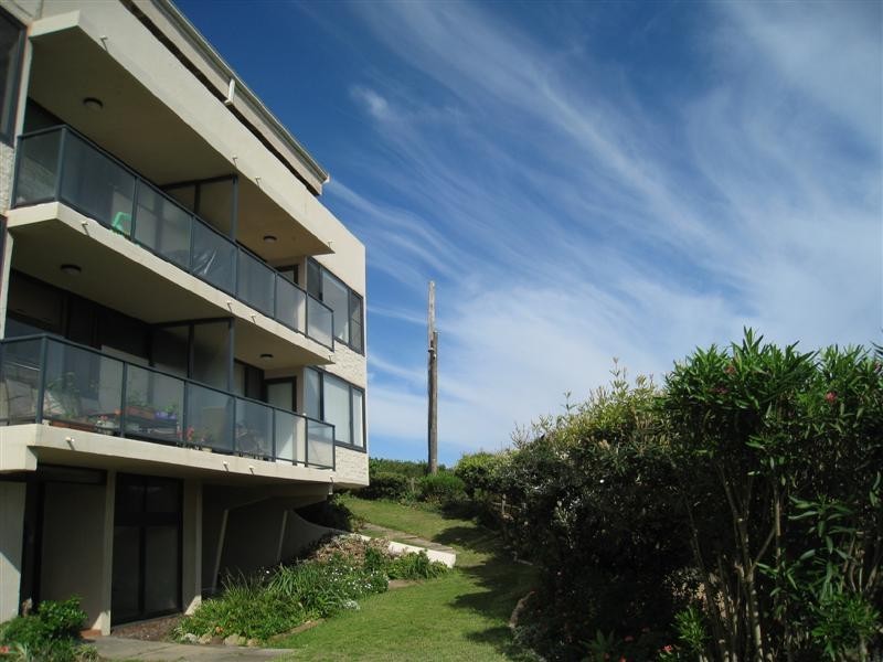 8/60 Golf Avenue, Mona Vale NSW 2103