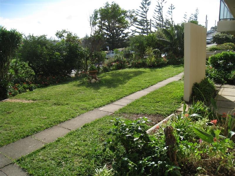 8/60 Golf Avenue, Mona Vale NSW 2103