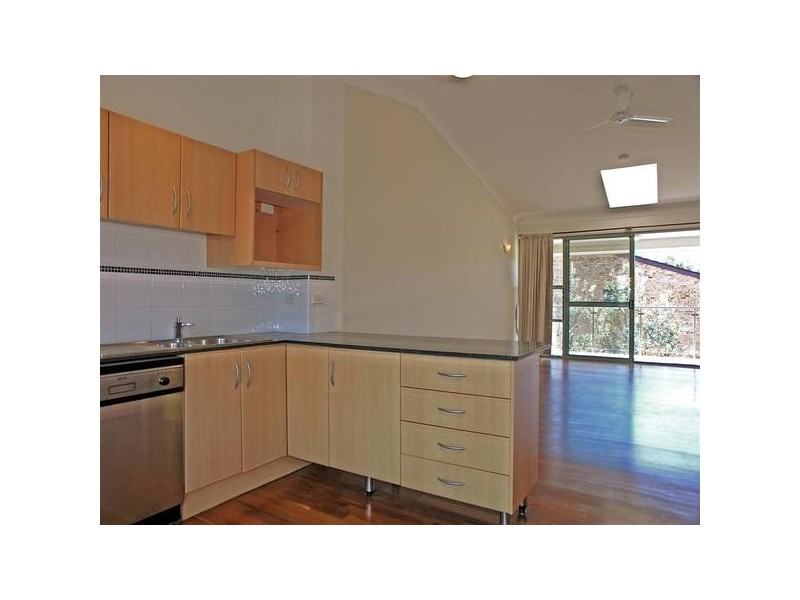 2/5 Terrol Crescent, Mona Vale NSW 2103